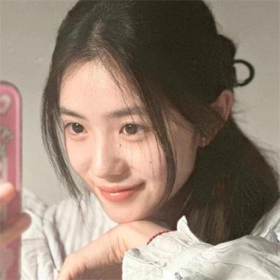 腼腆英雄